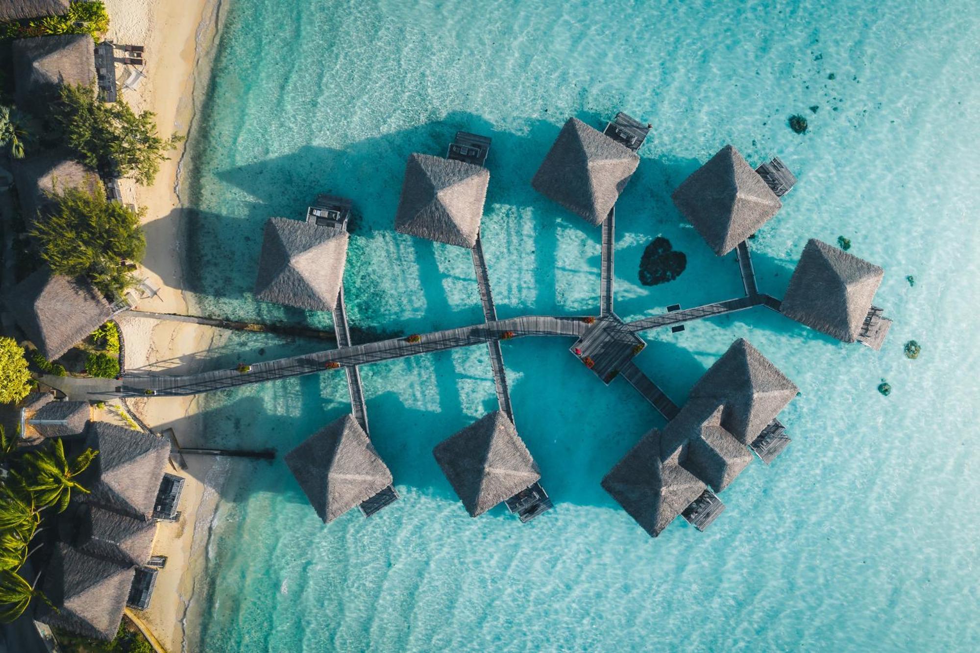Intercontinental Bora Bora Le Moana Resort By Ihg Exterior photo