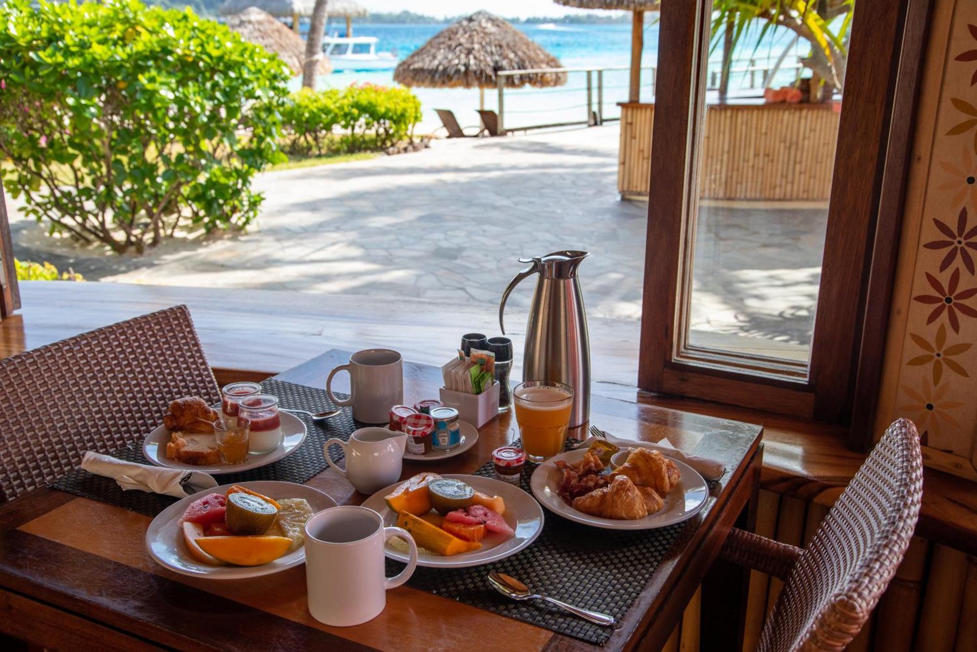 Intercontinental Bora Bora Le Moana Resort By Ihg Exterior photo