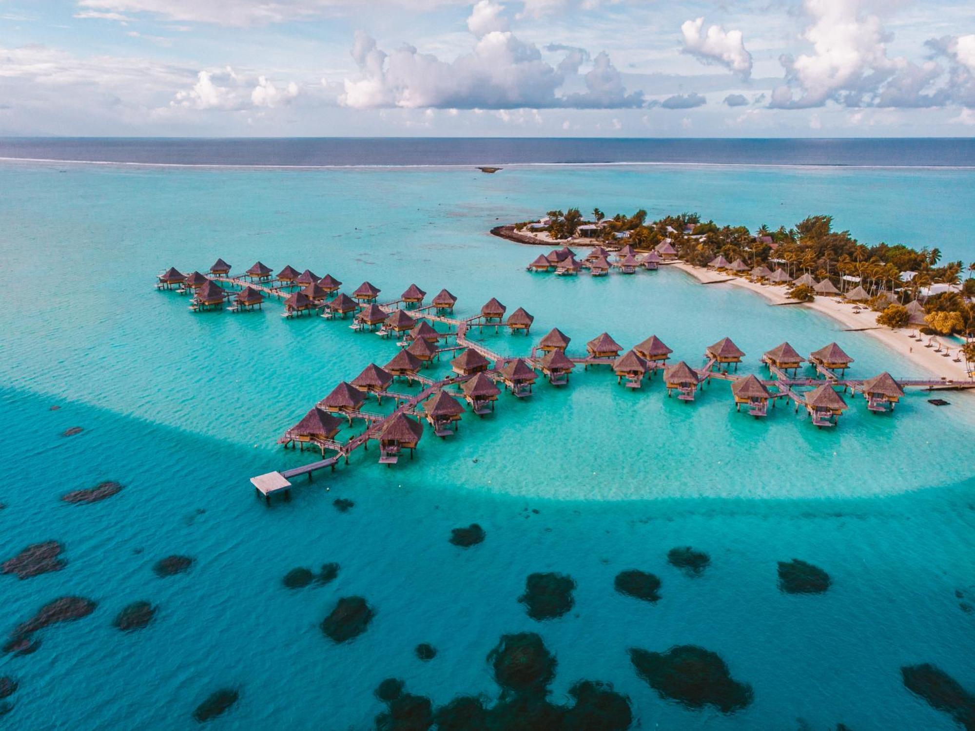 Intercontinental Bora Bora Le Moana Resort By Ihg Exterior photo