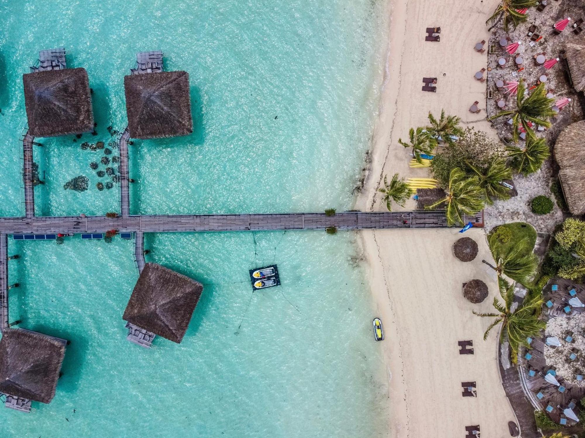 Intercontinental Bora Bora Le Moana Resort By Ihg Exterior photo